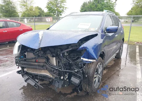 2017 Nissan Rogue Sl из США, поврежденный, VIN 5N1AT2MV8HC771048